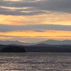 Meet your Posher, Posh